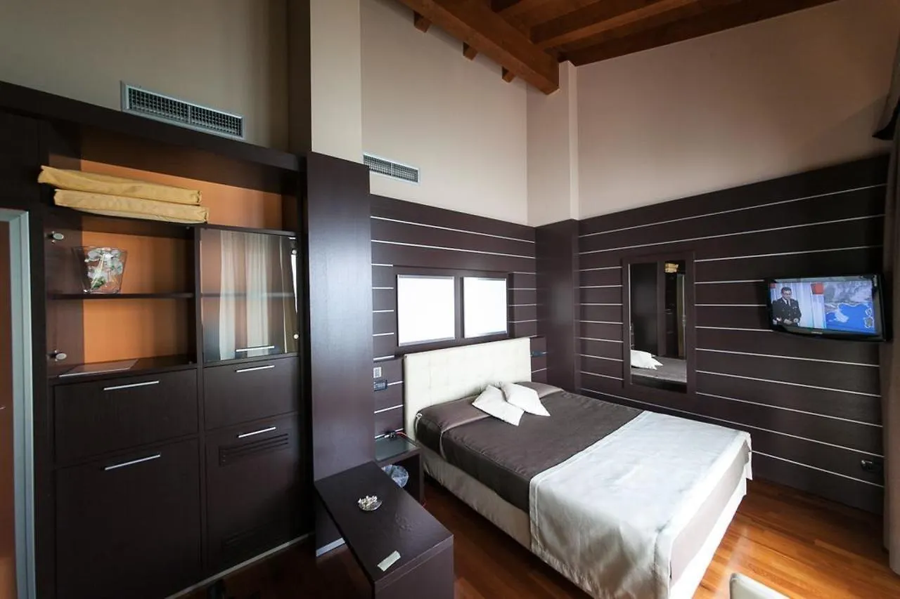 Hotel Aurora Sirmione